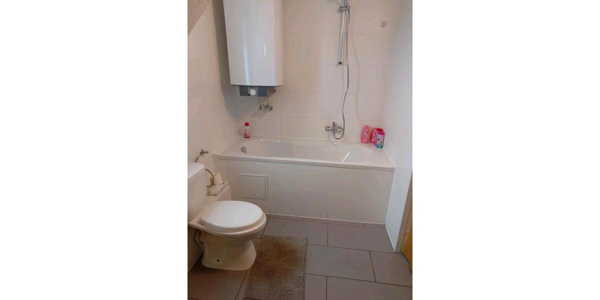 Dachgeschoßwohnung Höxter - 4 Zimmer, 71 m&sup2;, 625&euro; | Angebot:26535398