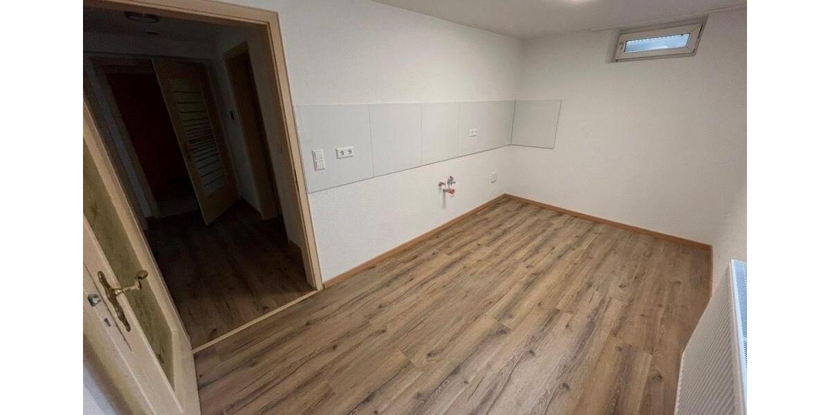 Etagenwohnung Baltmannsweiler - 2 Zimmer, 50 m&sup2;, 650&euro; | Angebot:26629224