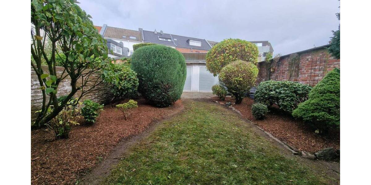 Etagenwohnung Mönchengladbach Windberg - 4 Zimmer, 124 m&sup2;, 1.200&euro; | Angebot:26744932