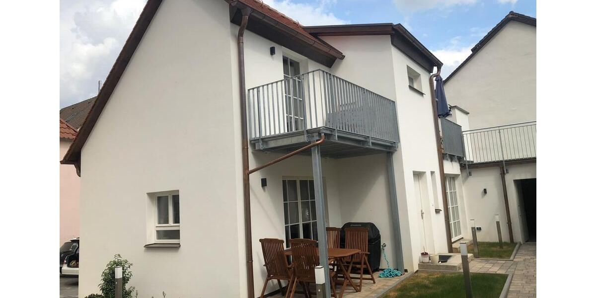 Terrassenwohnung Forchheim - 3 Zimmer, 85 m&sup2;, 1.100&euro; | Angebot:25080947