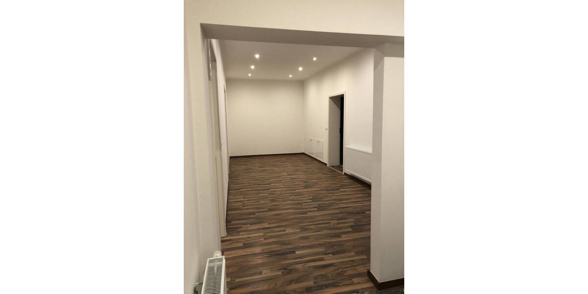 Etagenwohnung Breitenbrunn Bedernau - 3 Zimmer, 75 m&sup2;, 750&euro; | Angebot:25996826