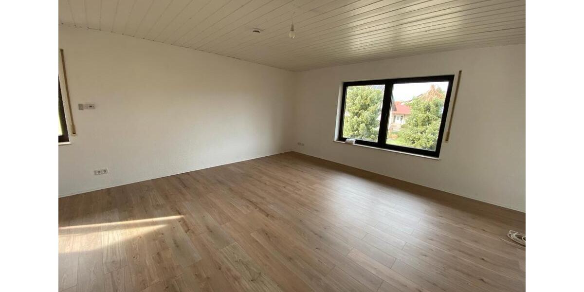 Etagenwohnung Landau in der Pfalz - 4.5 Zimmer, 114 m&sup2;, 1.270&euro; | Angebot:26570010