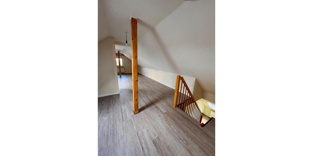 Dachgeschoßwohnung Nordhausen - 1 Zimmer, 35 m&sup2;, 433&euro; | Angebot:25989726