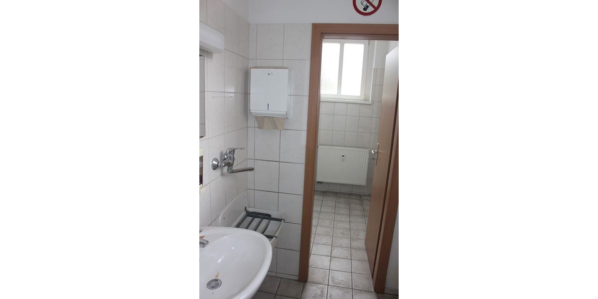 BüroGewerberäume im historischen Postamt von Hainichen 4 zimmer