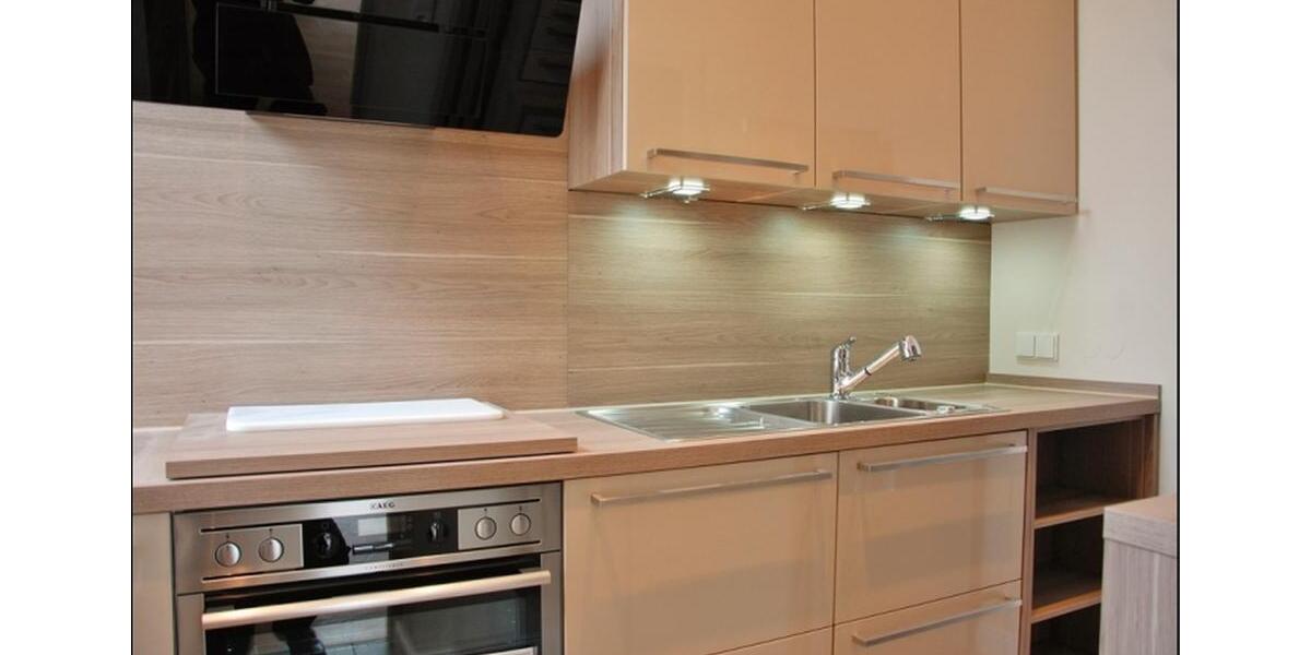 Etagenwohnung Wiesbaden Nordost - 3 Zimmer, 93 m&sup2;, 1.950&euro; | Angebot:24714986