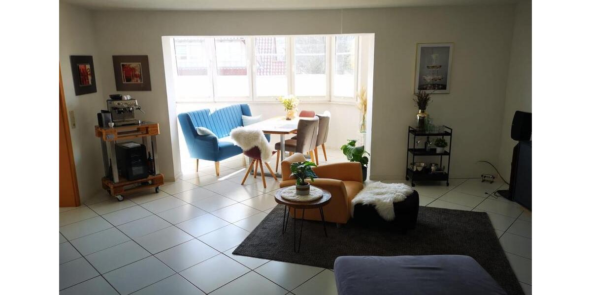 Etagenwohnung Saarbrücken Dudweiler - 4 Zimmer, 104 m&sup2;, 1.200&euro; | Angebot:25362913