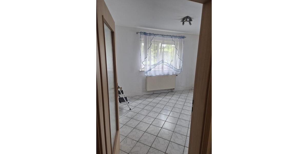 Etagenwohnung Fulda Aschenberg - 1 Zimmer, 38 m&sup2;, 355&euro; | Angebot:26592071