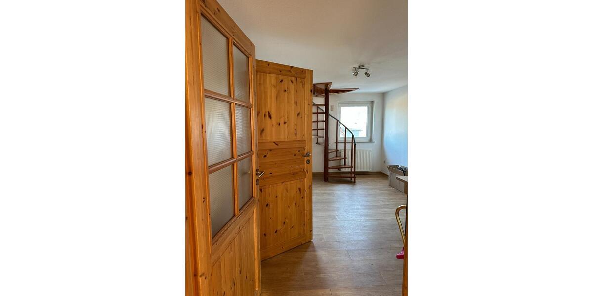 Maisonettenwohnung Schlüchtern - 4 Zimmer, 95 m&sup2;, 950&euro; | Angebot:24877283