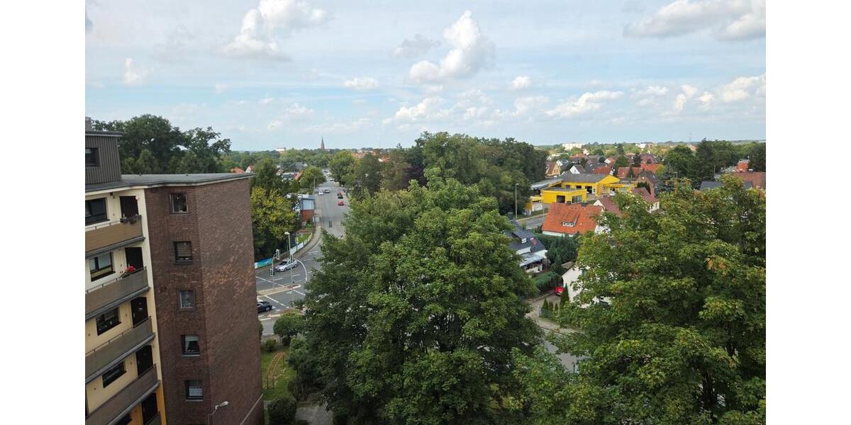 Dachgeschoßwohnung Nienburg (Weser) - 3 Zimmer, 105 m&sup2;, 997&euro; | Angebot:26330386