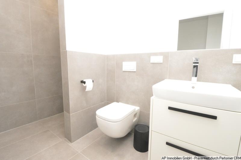 FINTHEN - Knallerwohnung! 2 Zimmer, Küche, Bad, 2 Balkone 2 zimmer