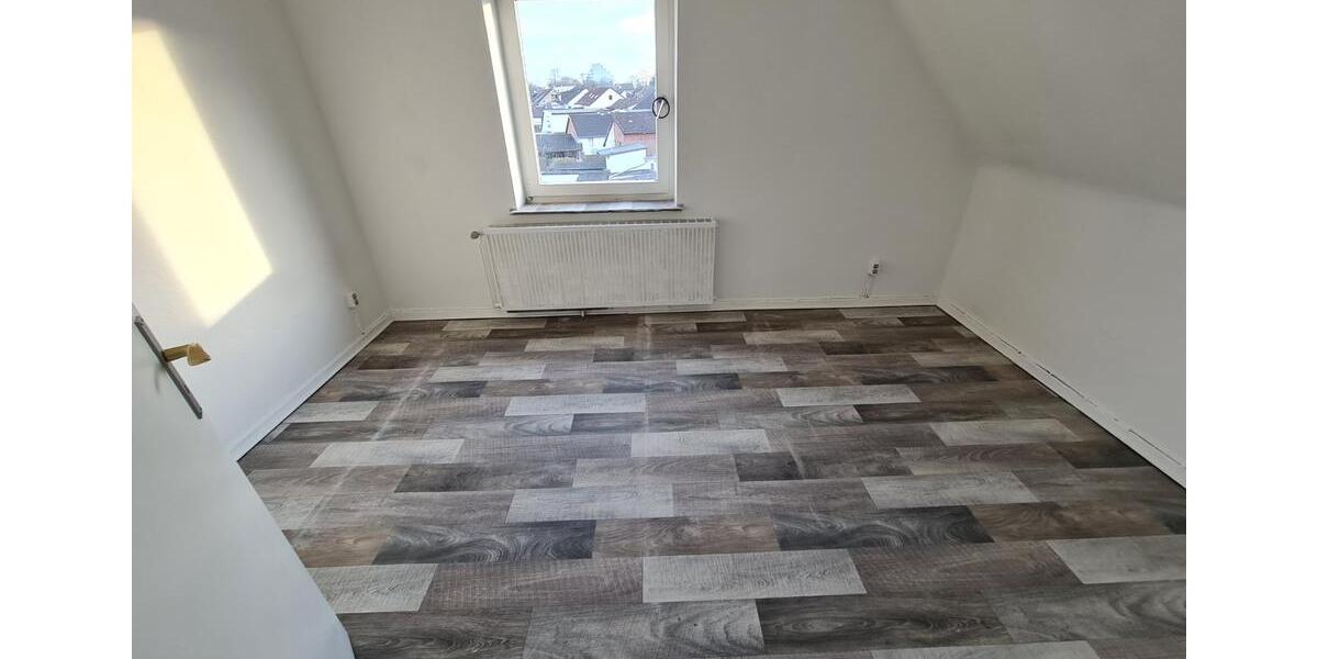 Etagenwohnung Springe - 1 Zimmer, 10 m&sup2;, 320&euro; | Angebot:24745198