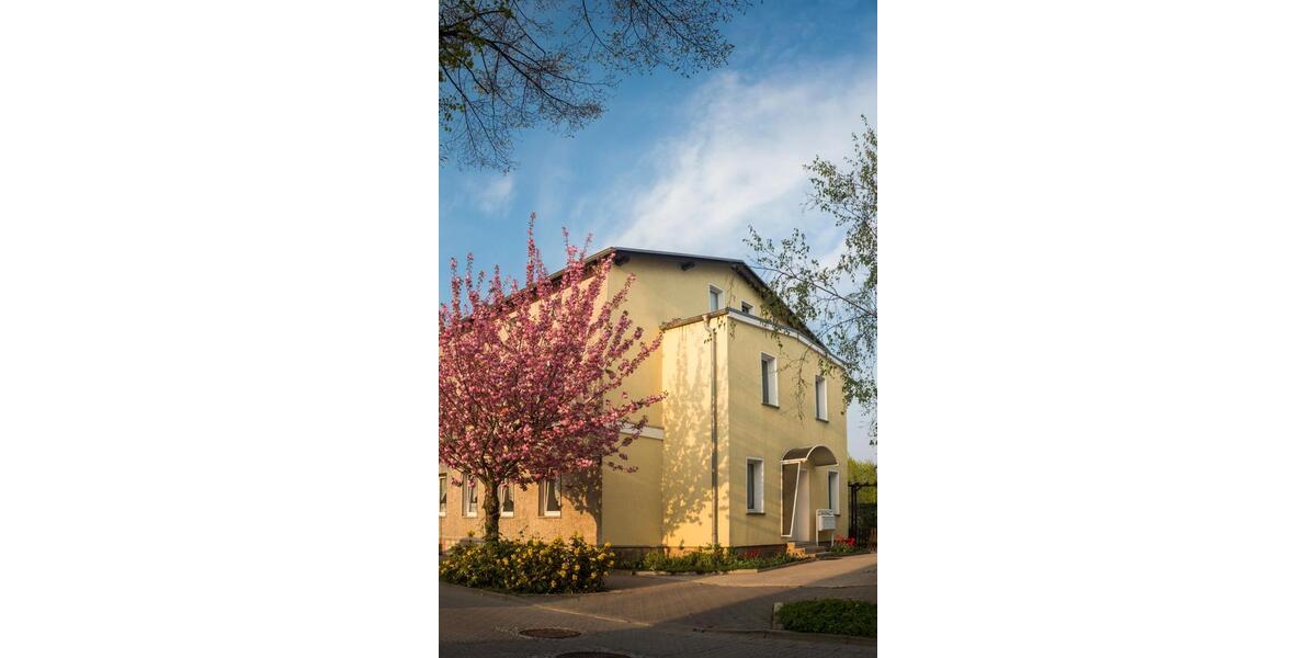 Etagenwohnung Staßfurt - 2 Zimmer, 48 m&sup2;, 250&euro; | Angebot:26224410