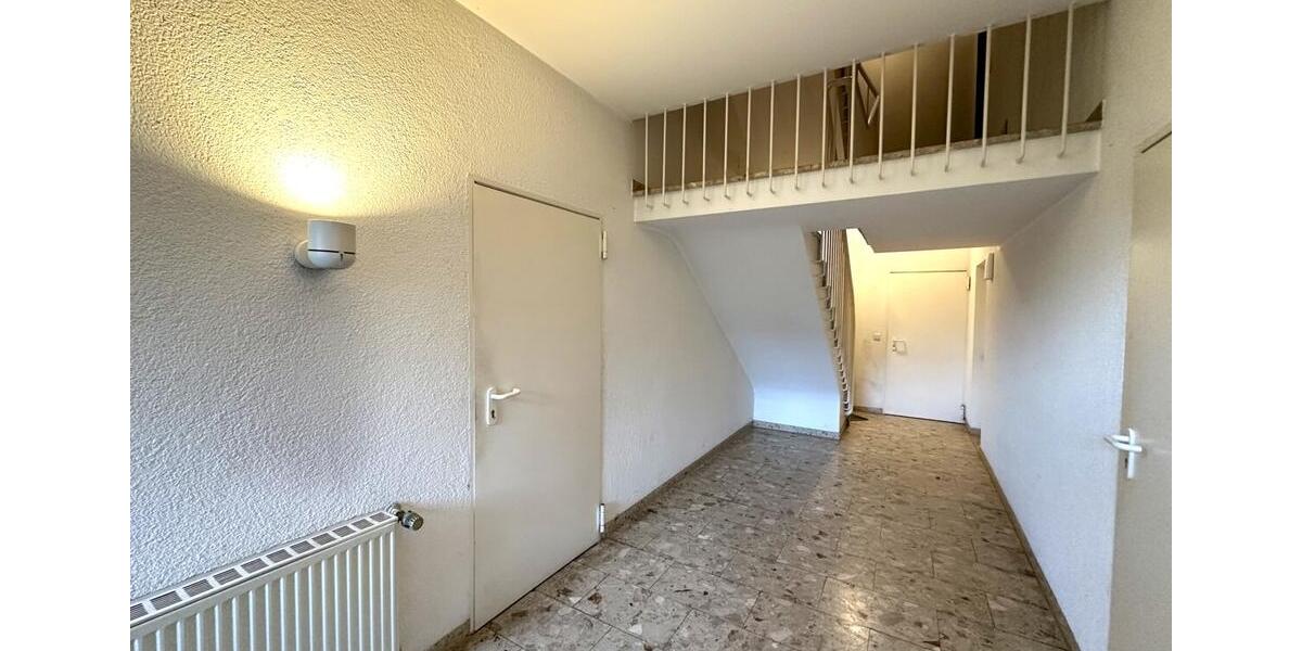 Dachgeschoßwohnung Wachtberg - 2 Zimmer, 74 m&sup2;, 1.050&euro; | Angebot:25144483