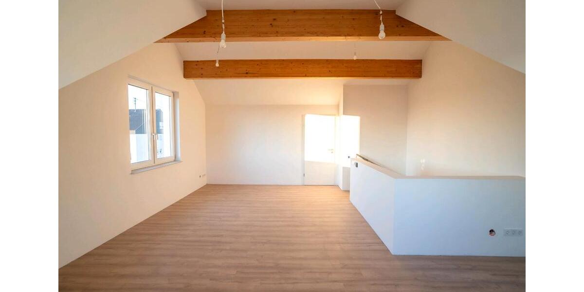 Reihenhaus Göppingen Bruckwasen - 5 Zimmer, 136 m&sup2;, 1.650&euro; | Angebot:26479679