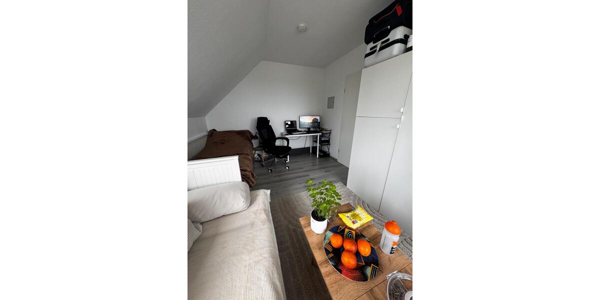 Dachgeschoßwohnung Dortmund Hombruch - 1 Zimmer, 22 m&sup2;, 495&euro; | Angebot:26566439