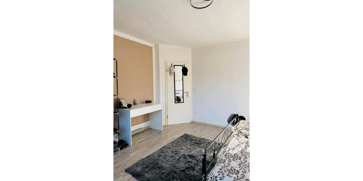 Etagenwohnung Großalmerode - 3 Zimmer, 90 m&sup2;, 550&euro; | Angebot:25715256