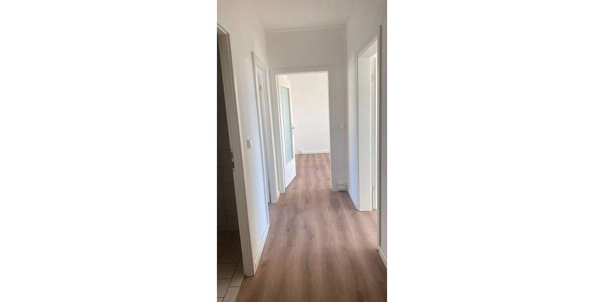 Etagenwohnung Samtens - 3 Zimmer, 66 m&sup2;, 468&euro; | Angebot:23465181