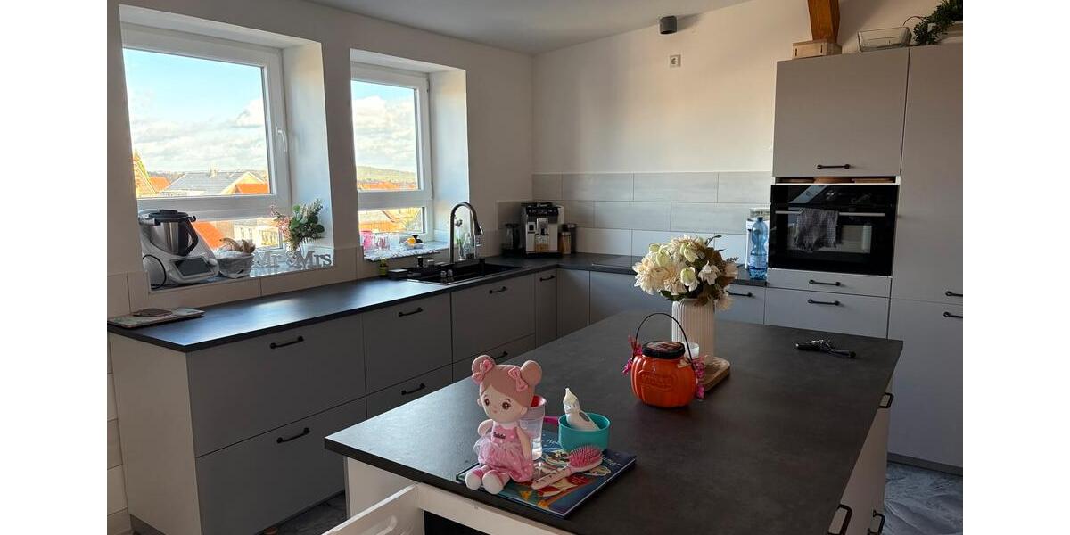 Dachgeschoßwohnung Blankenburg (Harz) - 4 Zimmer, 130 m&sup2;, 1.200&euro; | Angebot:23739064