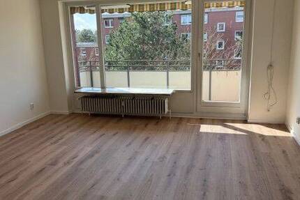 Wohnung Hamburg Lurup - 3 Zimmer, 79 m&sup2;, 800&euro; | Angebot:26153891