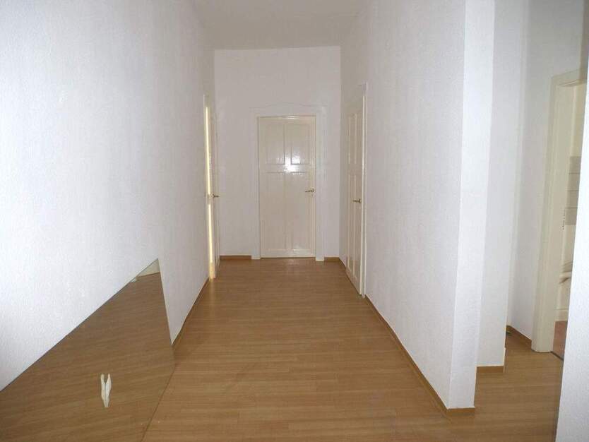 3-RaumWohnung - WG geeignet - Balkon - nah zum Stadtpark