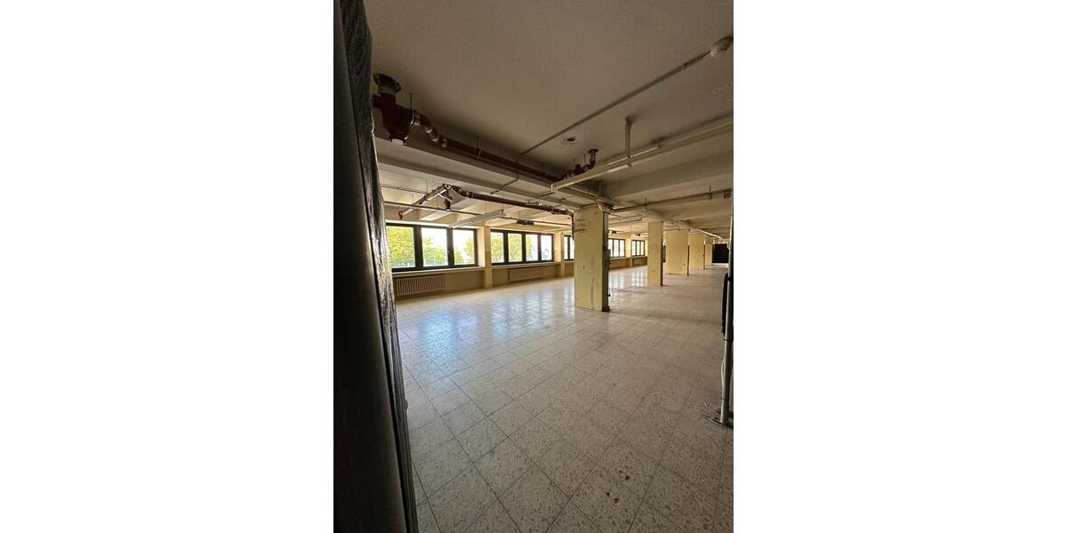 Gewerbeobjekt Düsseldorf Stadtbezirk 9 - 980&euro; | Angebot:26348279