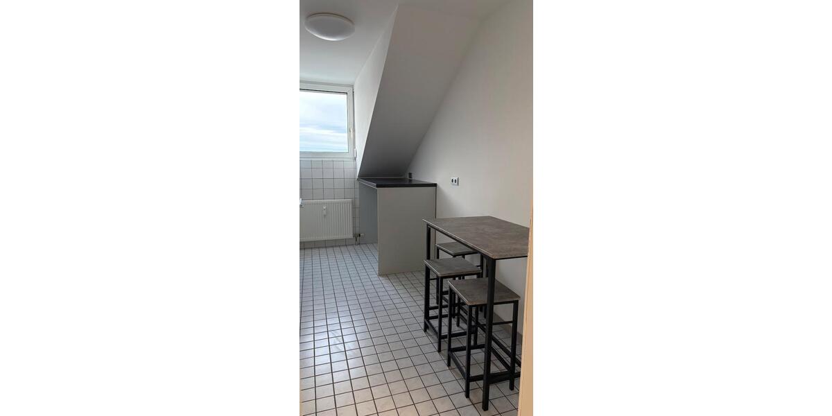Wohnen auf Zeit Offenburg - 1 Zimmer, 10 m&sup2;, 250&euro; | Angebot:26371321