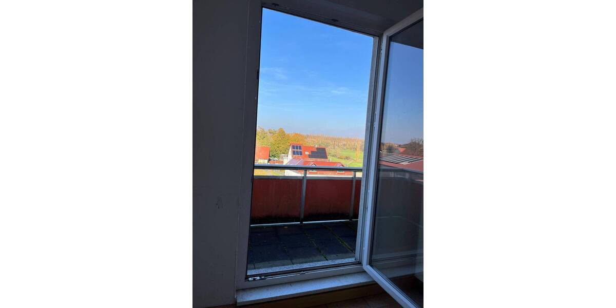 Etagenwohnung Groitzsch Großpriesligk - 3 Zimmer, 59 m&sup2;, 355&euro; | Angebot:25674248