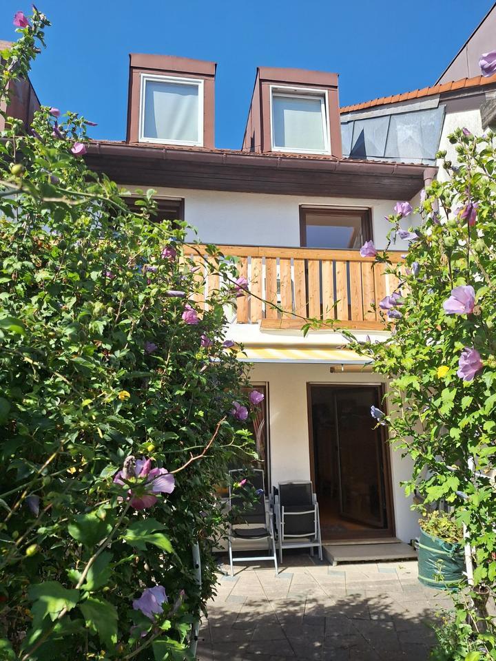 Wohnen auf Zeit: Etage in Haus mit Südgarten in München - Denning 3 zimmer