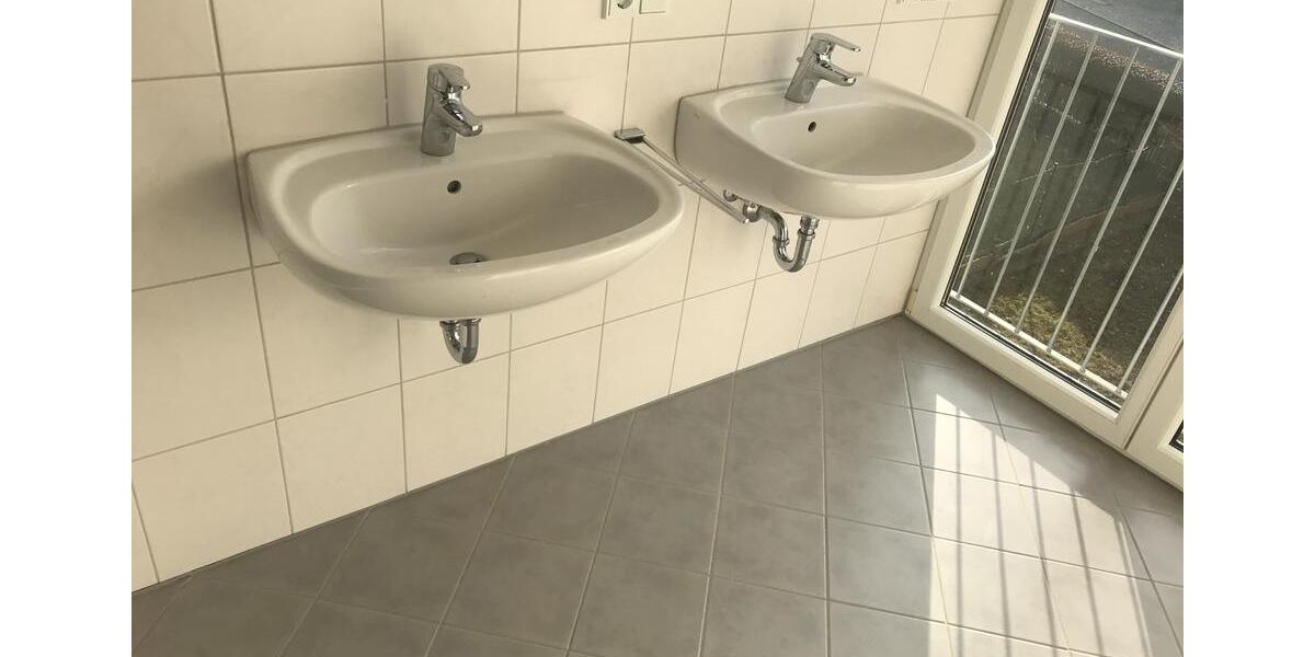 Doppelhaushälfte Eching - 3 Zimmer, 115 m&sup2;, 1.550&euro; | Angebot:26041052