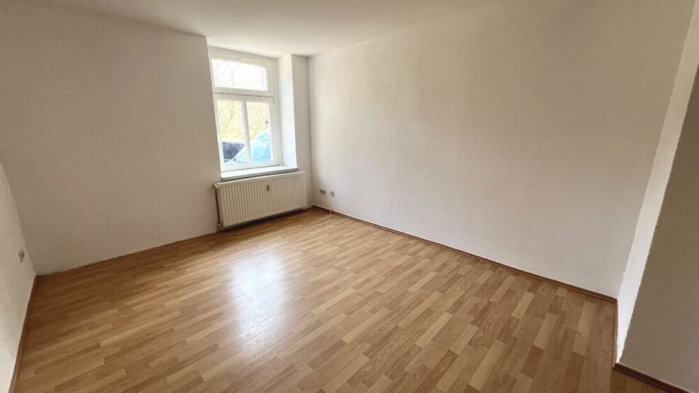 Wohnen im Grünen - schöne ruhige 3-Zimmer-Erdgeschoßwohnung