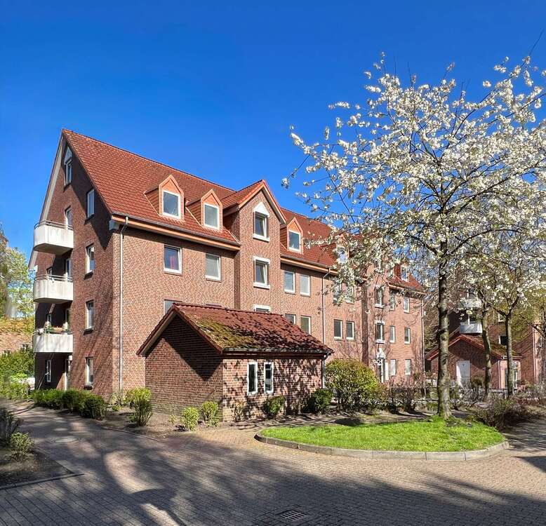 Wohnung zum Mieten in Oldenburg 750 € 94.25 m² 4 zimmer