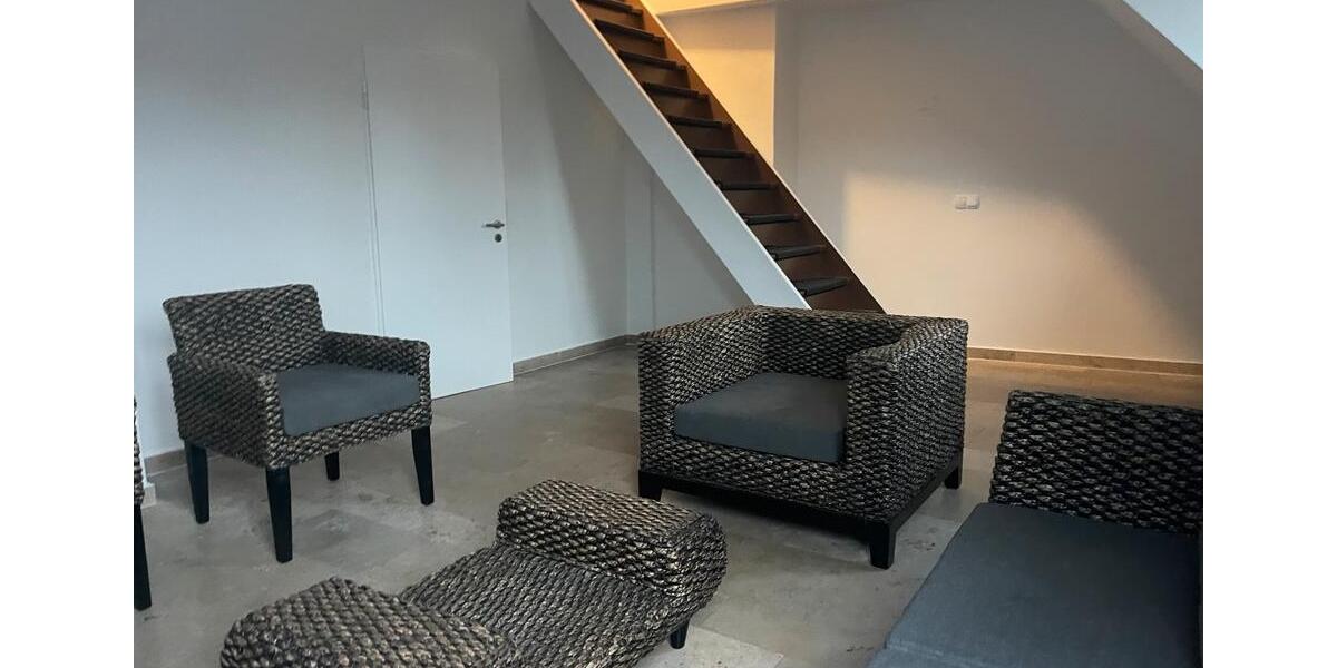 Dachgeschoßwohnung Hannover - 3 Zimmer, 94 m&sup2;, 1.200&euro; | Angebot:24793543