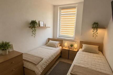 Wohnung Crimmitschau - 2 Zimmer, 50 m&sup2;, 25&euro; | Angebot:26602730