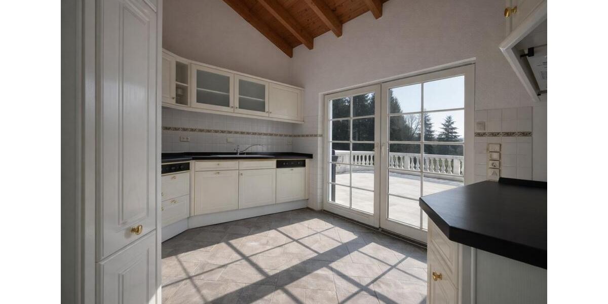 Etagenwohnung Großbeeren - 4 Zimmer, 155 m&sup2;, 2.356&euro; | Angebot:24374883