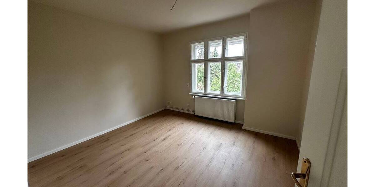 Einfamilienhaus Schulzendorf - 7 Zimmer, 146 m&sup2;, 1.900&euro; | Angebot:26079048