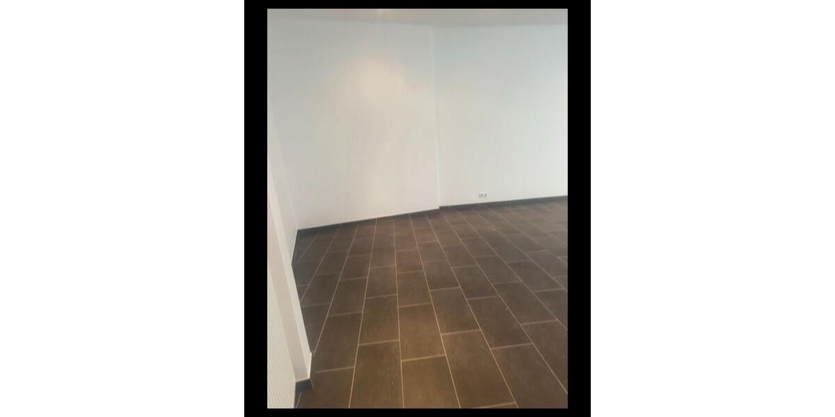 Erdgeschoßwohnung Krefeld Bockum - 2 Zimmer, 98 m&sup2;, 1.045&euro; | Angebot:24391238