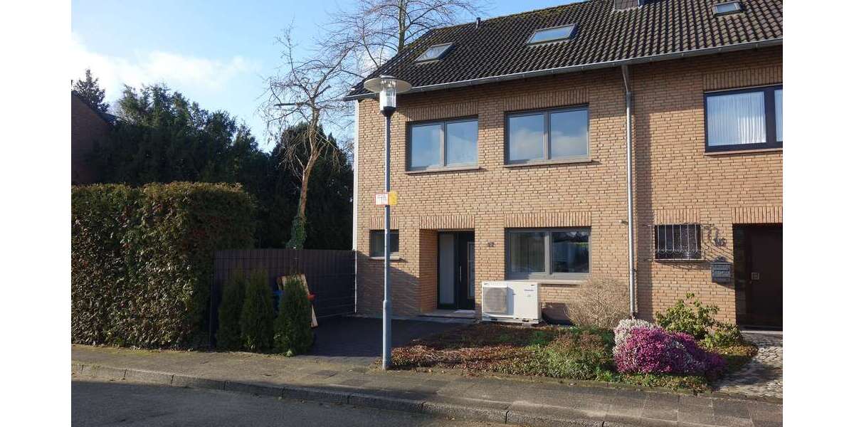 Einfamilienhaus Krefeld Fischeln - 6 Zimmer, 130 m&sup2;, 1.690&euro; | Angebot:25232811