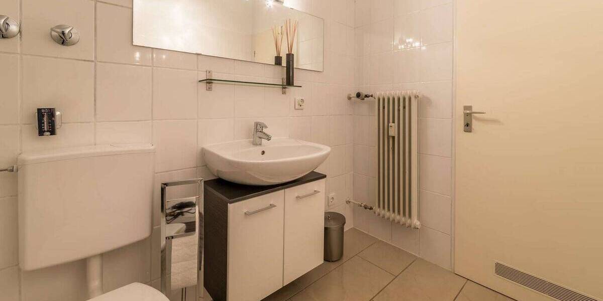 Etagenwohnung Frankfurt am Main Westend-Süd - 2 Zimmer, 46 m&sup2;, 1.810&euro; | Angebot:26824540
