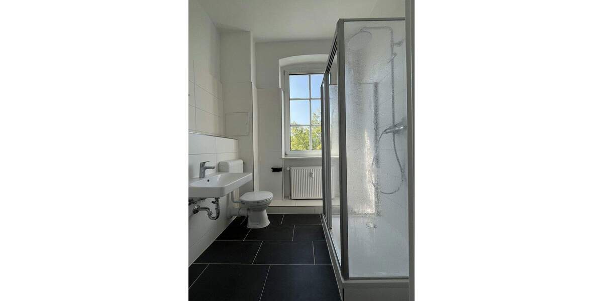 Etagenwohnung Naumburg Domstadt - 4 Zimmer, 112 m&sup2;, 750&euro; | Angebot:24973428