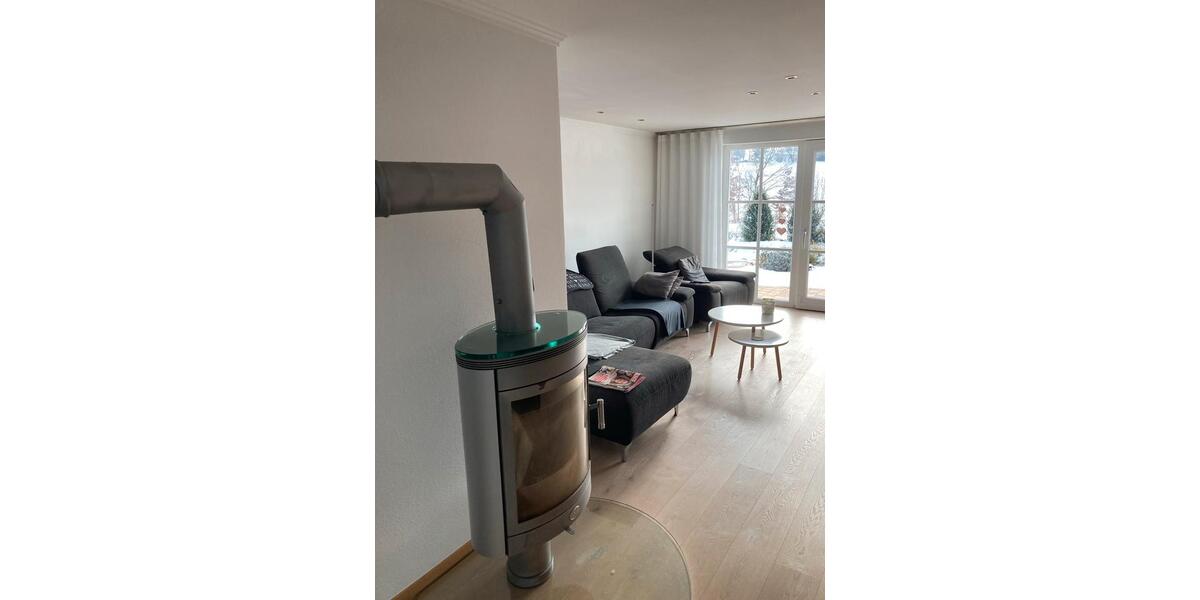 Erdgeschoßwohnung Teisnach - 4 Zimmer, 110 m&sup2;, 1.100&euro; | Angebot:24316846