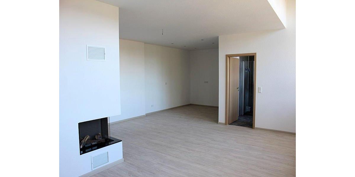 Etagenwohnung Suhl - 3 Zimmer, 80 m&sup2;, 780&euro; | Angebot:26250027
