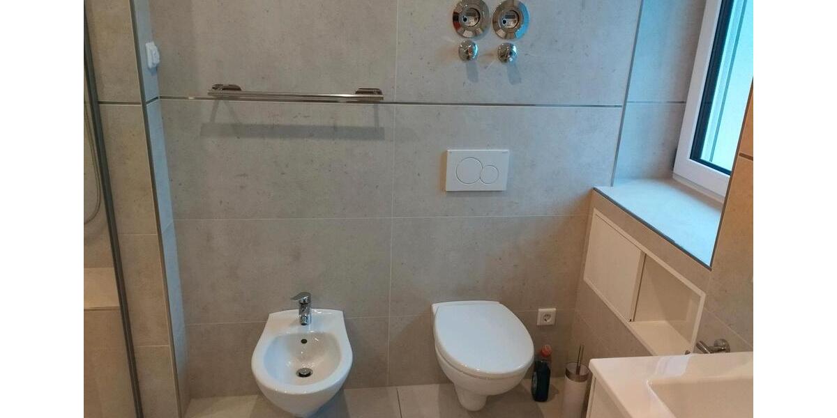 Einfamilienhaus Ansbach - 3 Zimmer, 135 m&sup2;, 1.600&euro; | Angebot:25923700