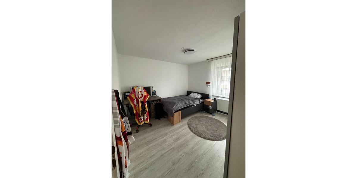 Etagenwohnung Görwihl - 5 Zimmer, 99 m&sup2;, 1.200&euro; | Angebot:26101664