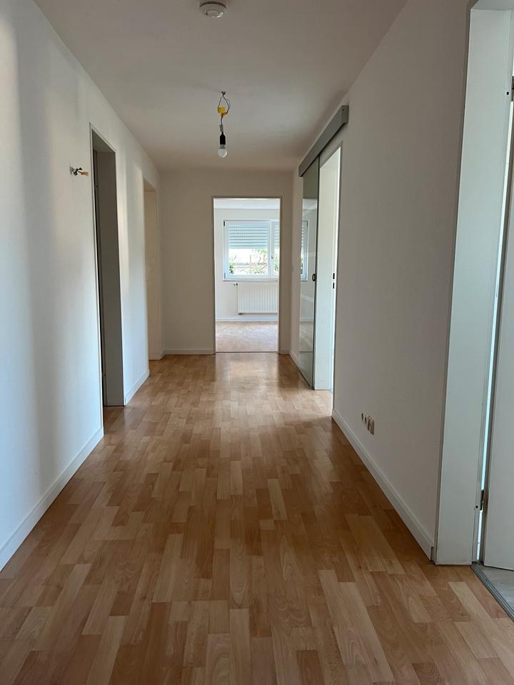 Helle 2-Zimmer-Wohnung mit eigenem Garten zimmer