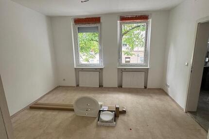 Neu sanierte 2 Zimmer Wohnung City Nähe