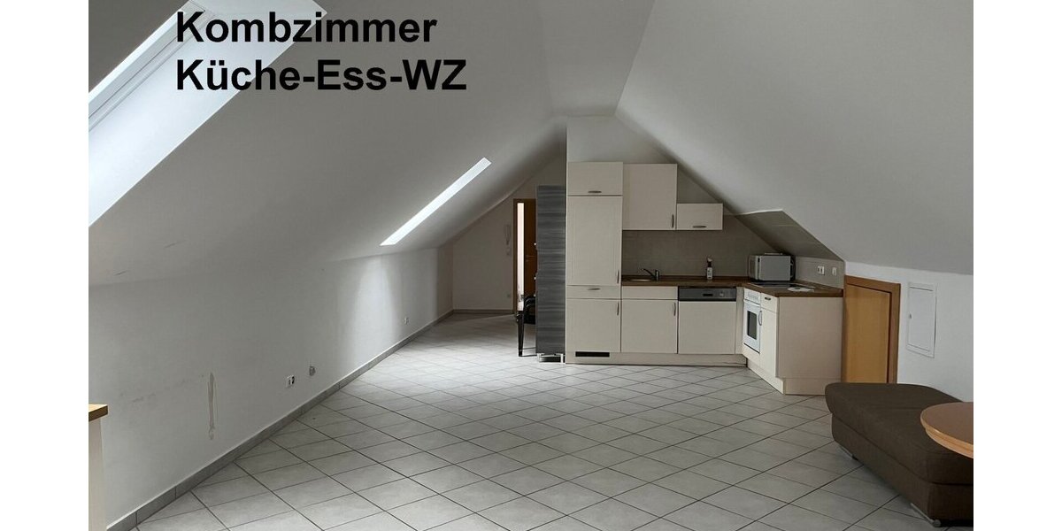 DG-Wohnung in guter Lage-WFL ca. 70 m² mit Küchenzeile und Kfz-Stellplatz - in schönem 3-Familienhaus ab sofort möglich! - Dachgeschoßwohnung Neunburg vorm Wald | Angebot:26934946
