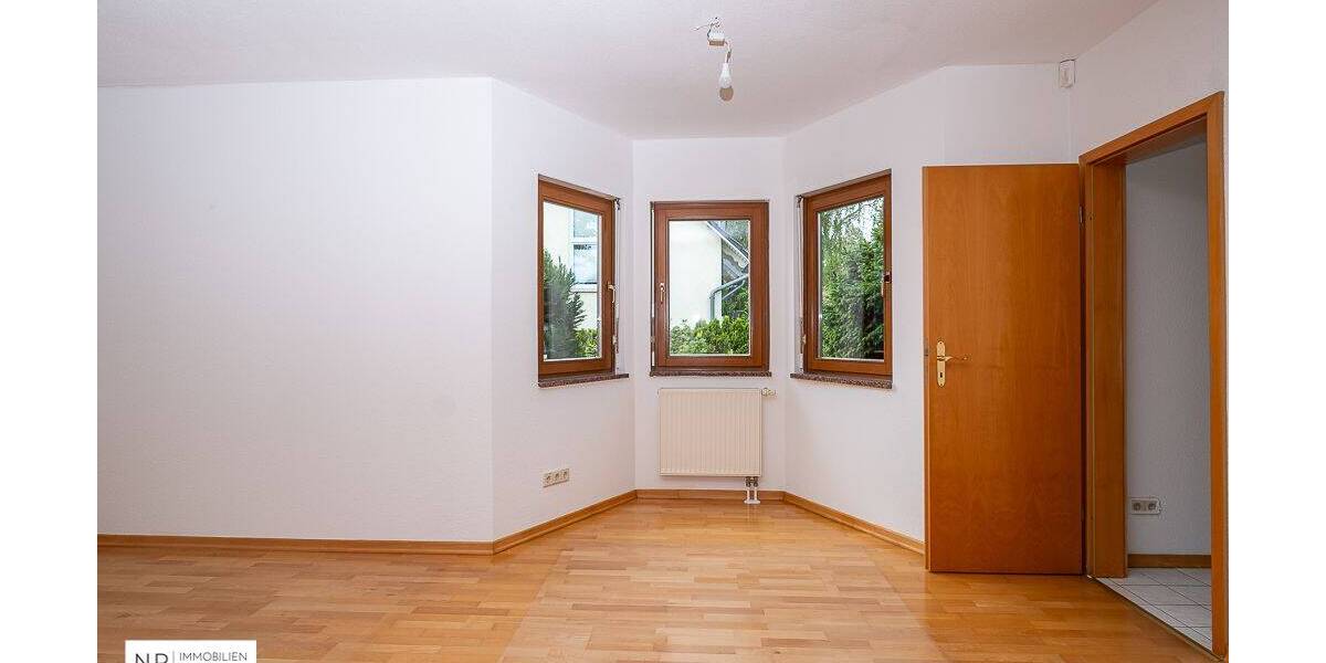Einfamilienhaus Berlin Biesdorf - 5 Zimmer, 130 m&sup2;, 2.350&euro; | Angebot:26758918