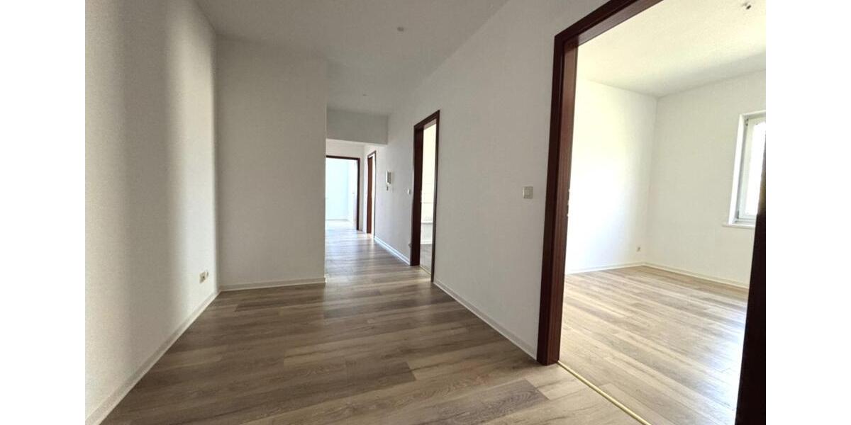 Etagenwohnung Krakow am See - 3 Zimmer, 76 m&sup2;, 500&euro; | Angebot:26431455