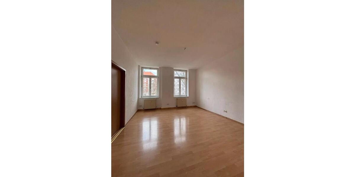 Etagenwohnung Zeitz - 5 Zimmer, 118 m&sup2;, 649&euro; | Angebot:26109213