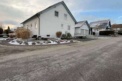 Wohnung zum Mieten in Bartholomä 855 € 95 m² 4 zimmer